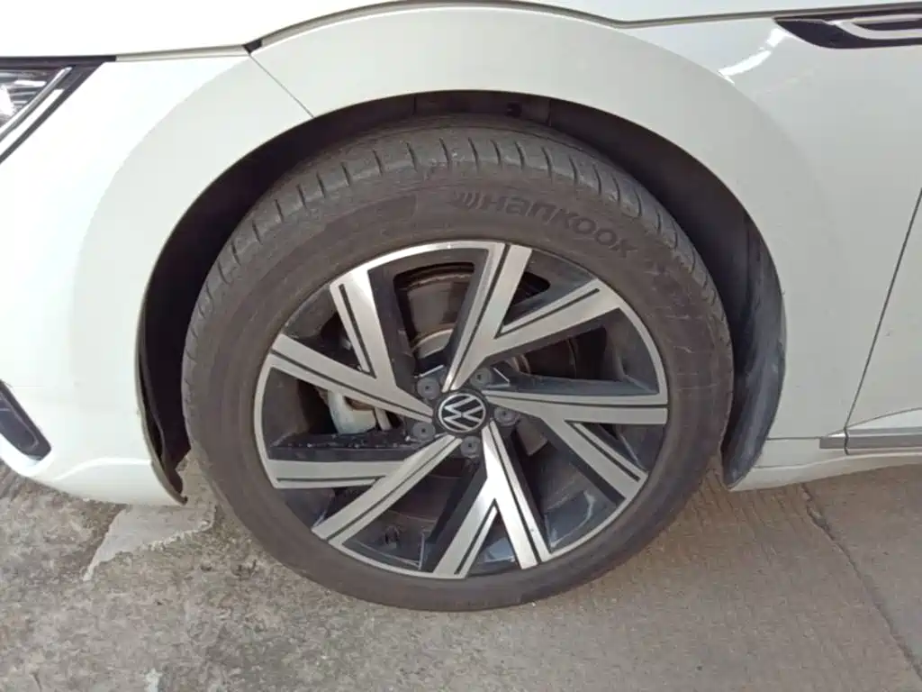 Volkswagen CC 2025 2025 330TSI Dazzling Shared Edition
