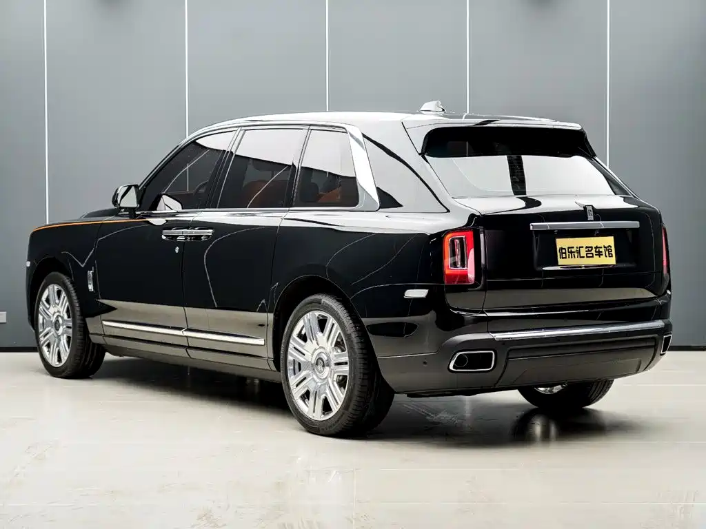 Rolls-Royce Cullinan 2022 2018 5-Seater Version