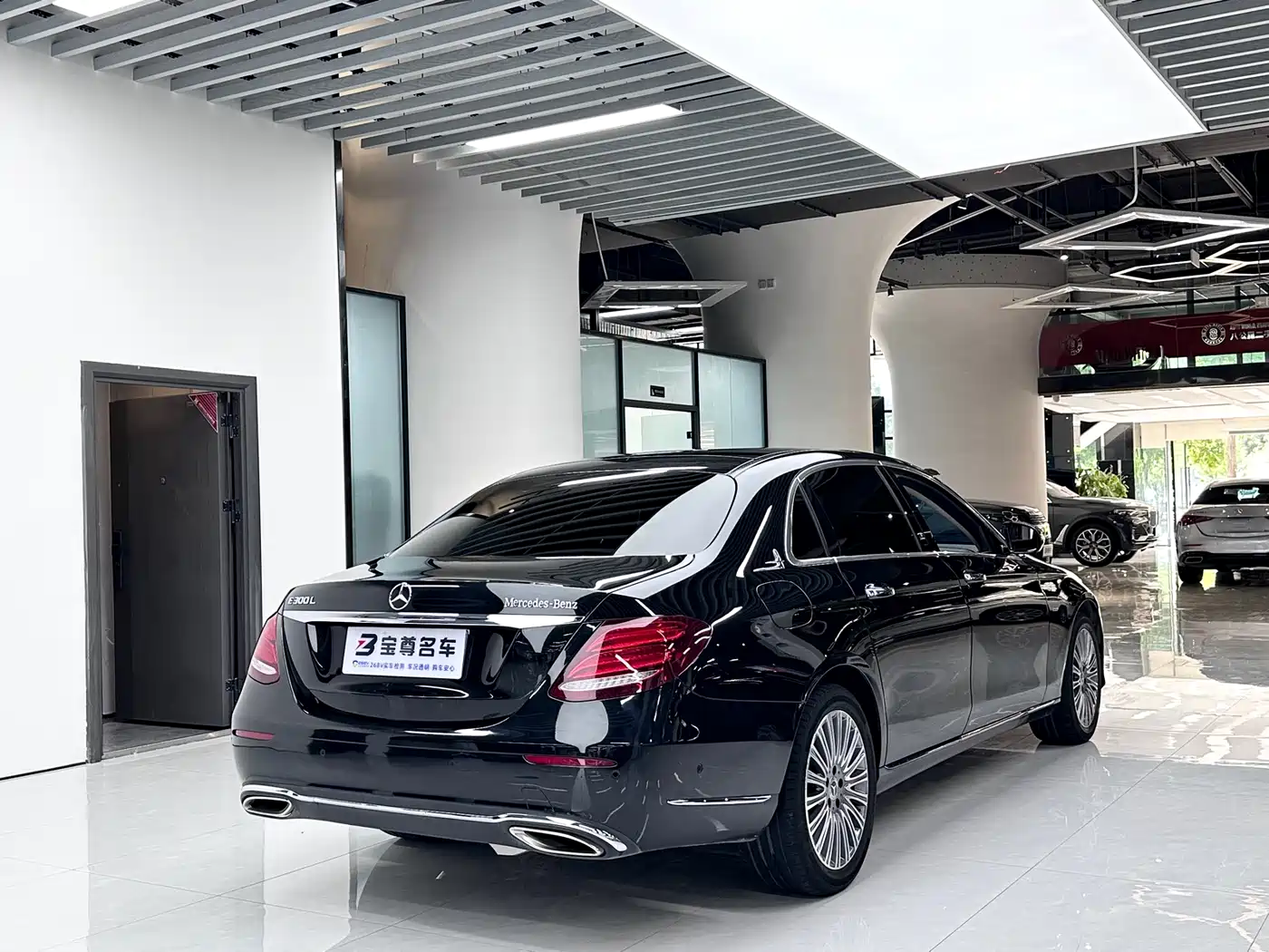 Mercedes-Benz E-Class 2020 Facelift E 300 L Exclusive фото 17