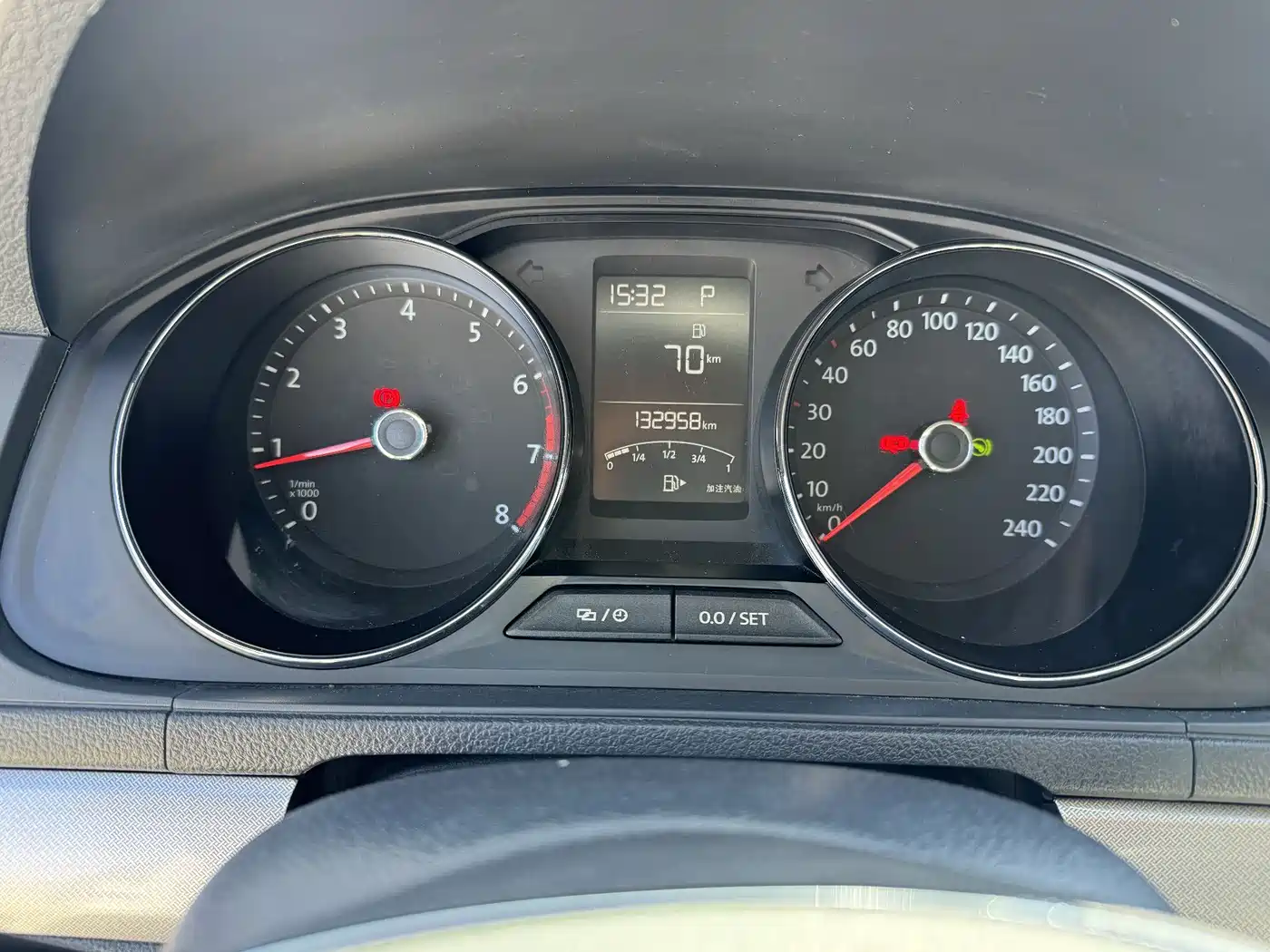 Volkswagen Lavida 2017 1.6L Automatic Comfort Edition фото 10