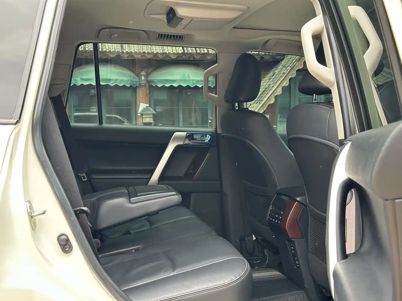 Toyota Prado 2016 3.5L Auto TX-L фото 29
