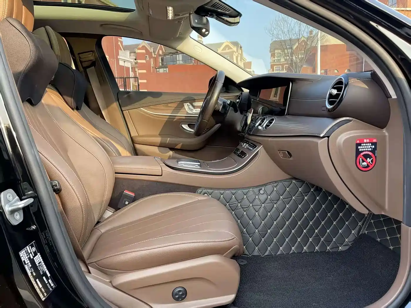 Mercedes-Benz E-Class 2021 E 300 L Luxury фото 9