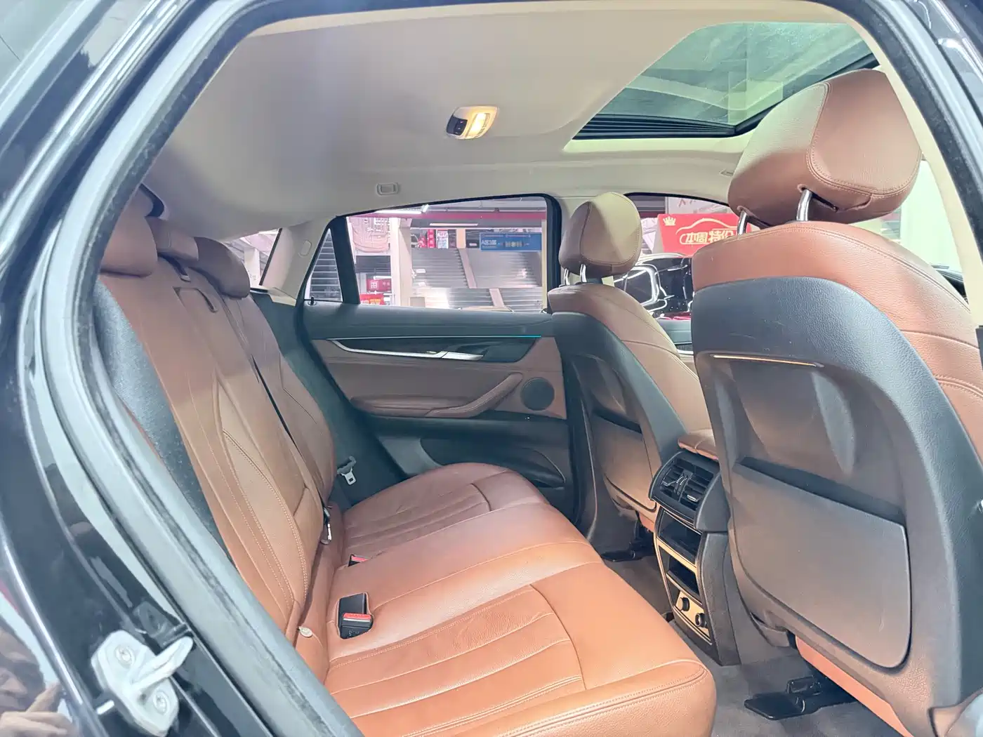 BMW X6 2015 xDrive28i фото 13