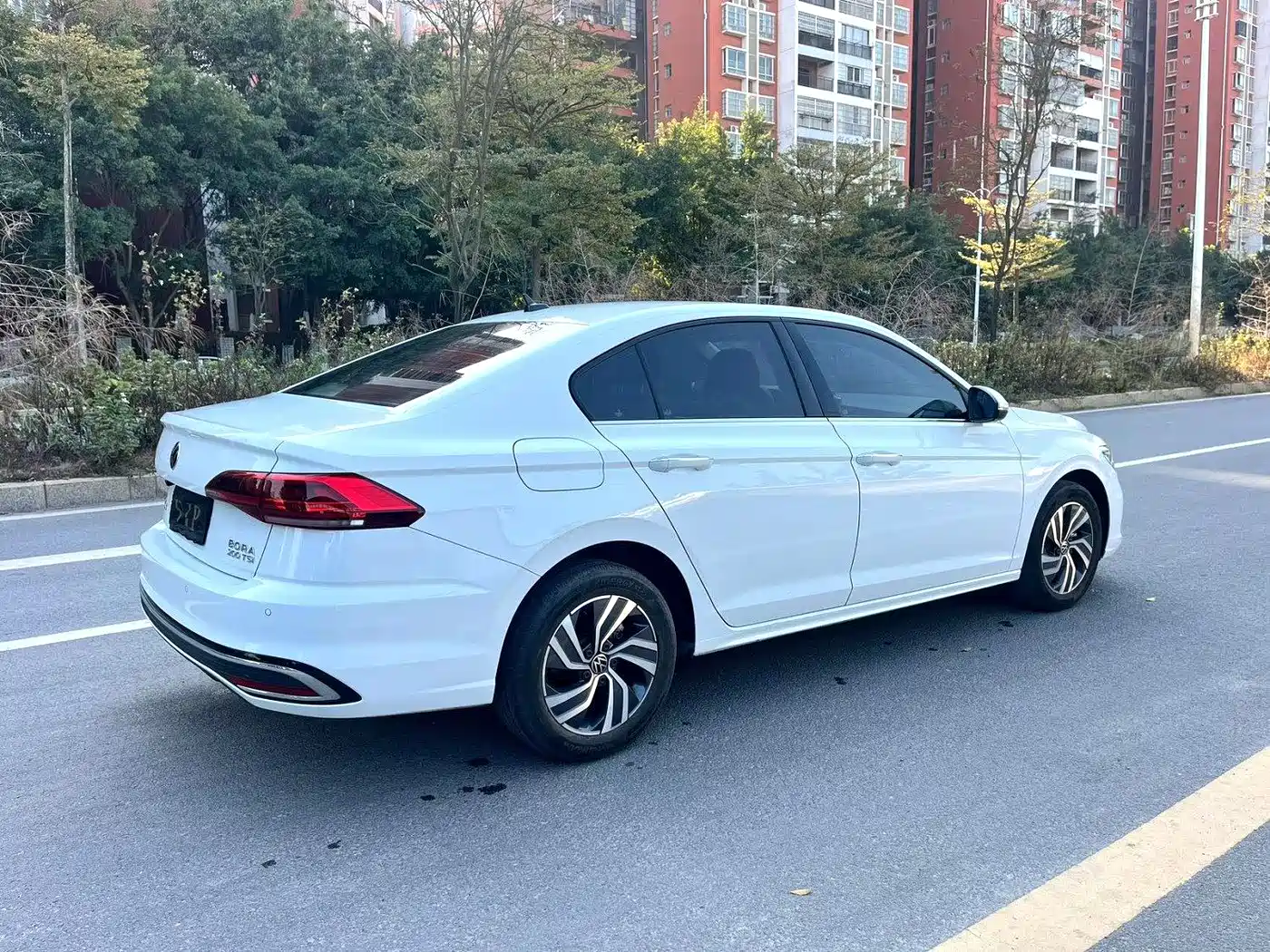 Volkswagen Bora 2023 200TSI DSG Smart Edition фото 9