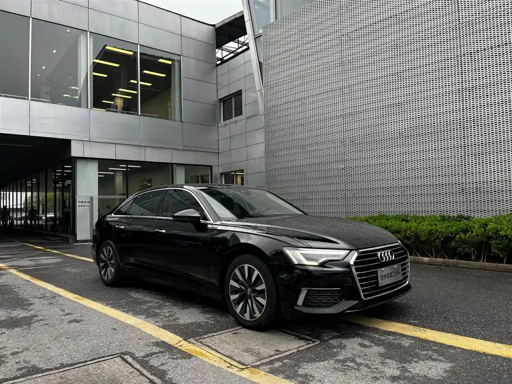 Audi A6L 2020 45 TFSI Premium Elegance фото 3
