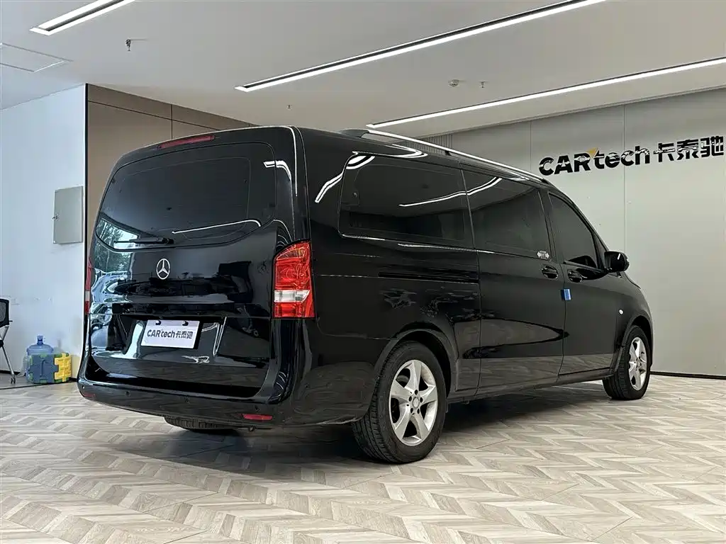 Mercedes-Benz Vito 2016 2.0T Elite Edition фото 5