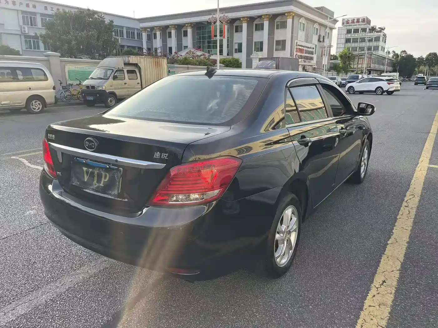 BYD Surui 2014 Model 1.5L Manual Comfort фото 4