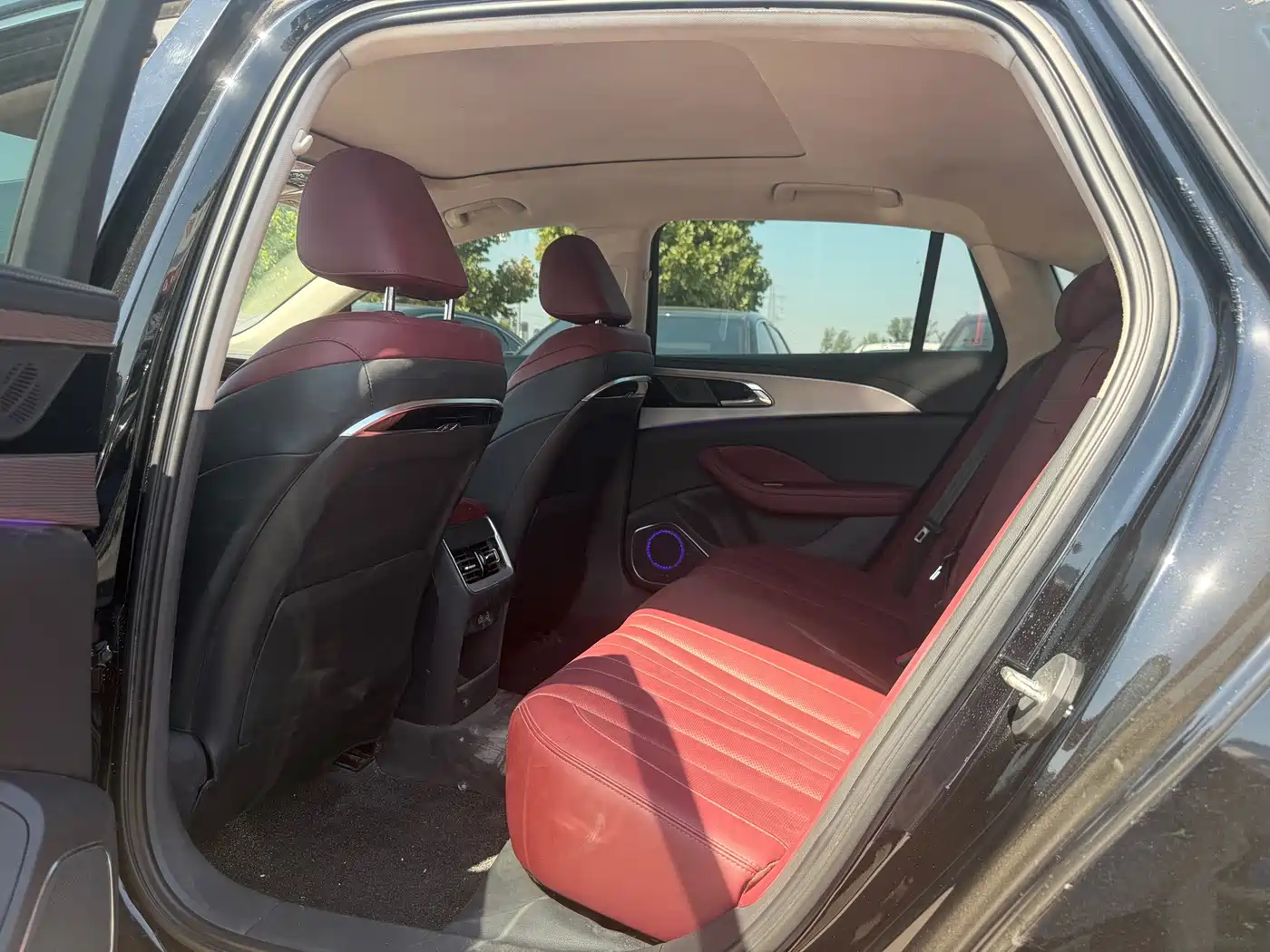 Hongqi H5 2023 1.5T DCT Smart Connect Joy Edition фото 9