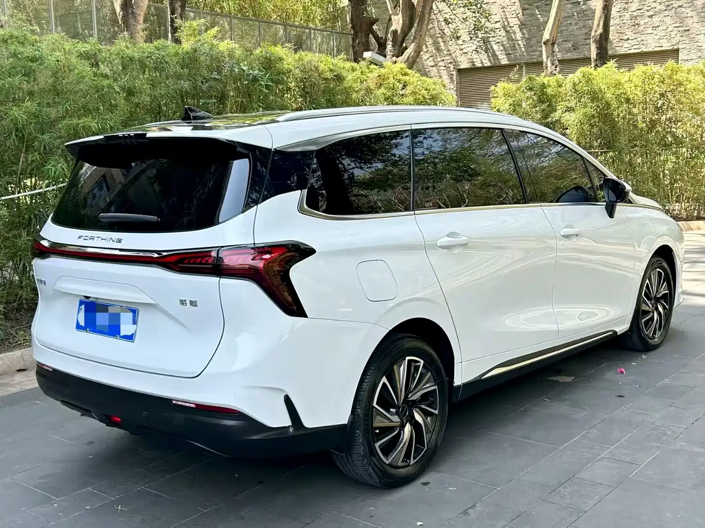 DONGFENG POPULAR YACHTS