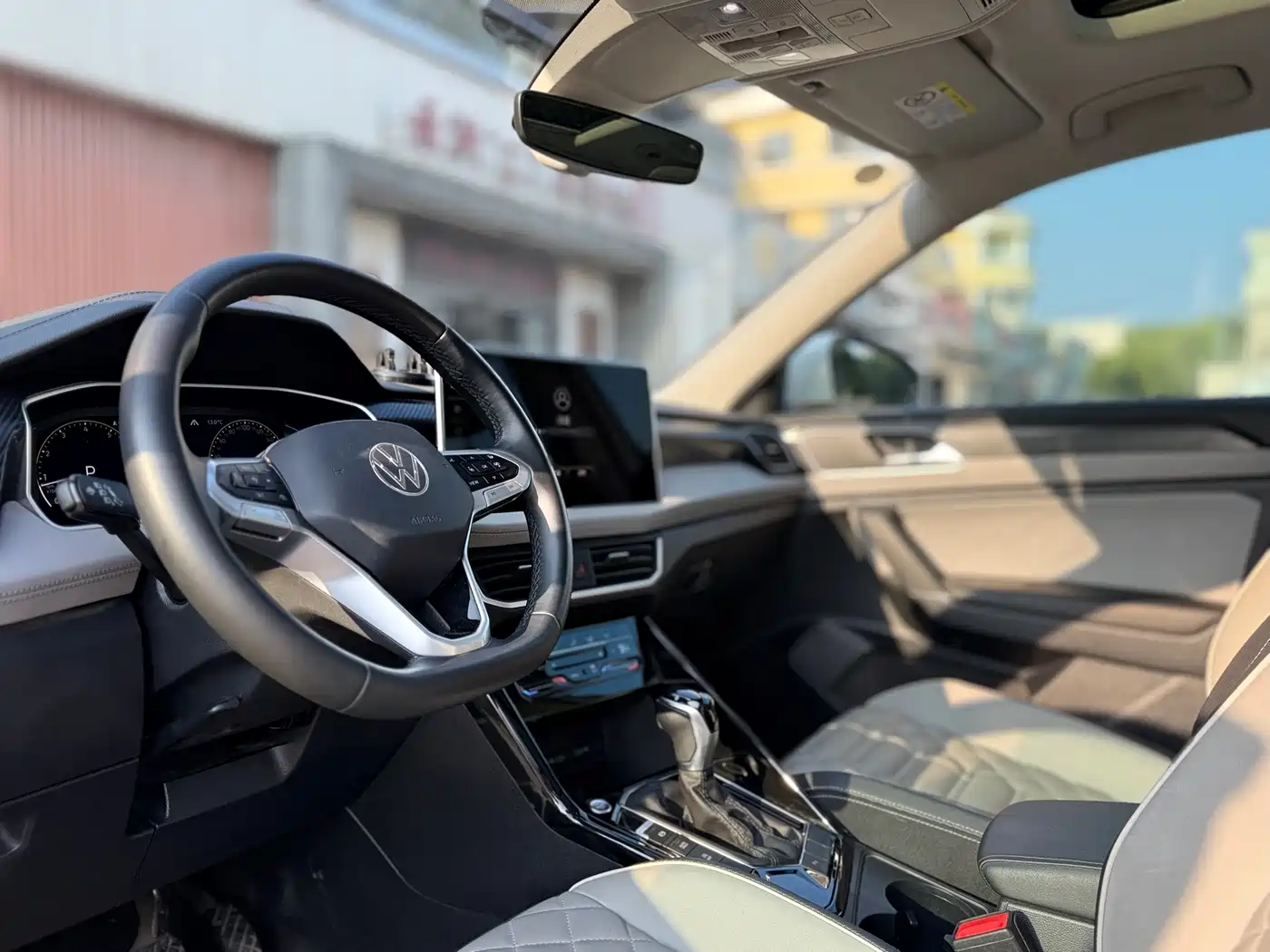 Volkswagen Tayron 2023 300TSI 2WD Luxury Plus Advanced Edition фото 14