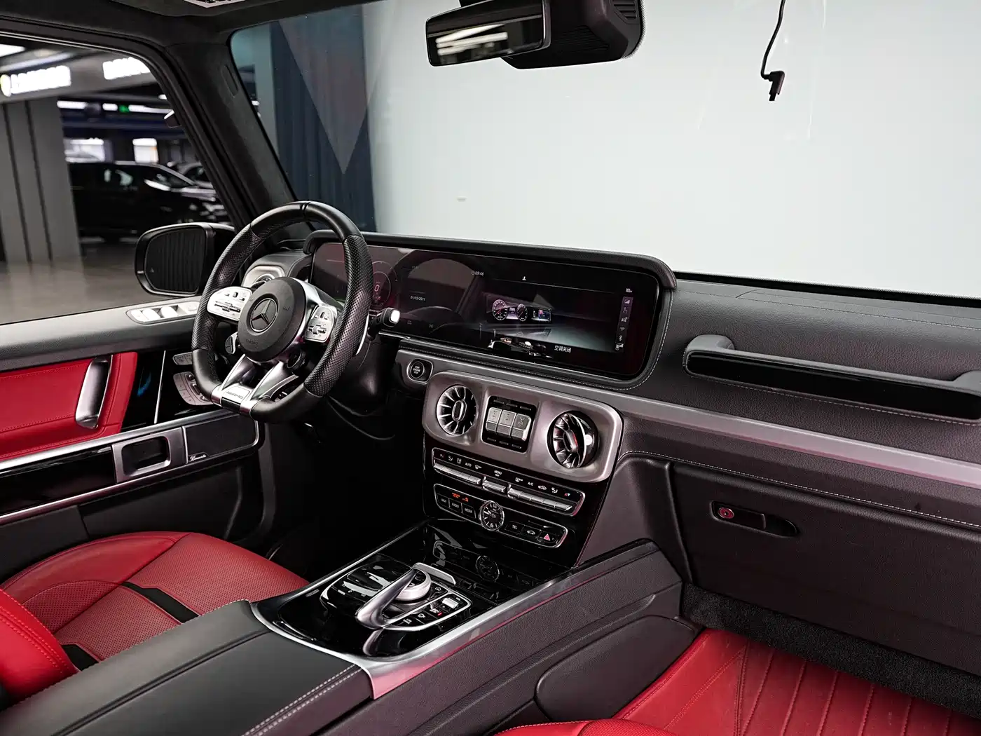 Mercedes-Benz G-Class AMG 2023 AMG G 63 фото 17