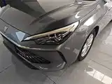 Фото 24 - Roewe i5