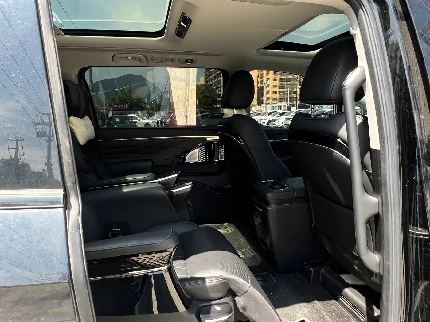 GAC Trumpchi Trumpchi M8 2024 Patriarch Series 400T Ultimate Edition фото 20