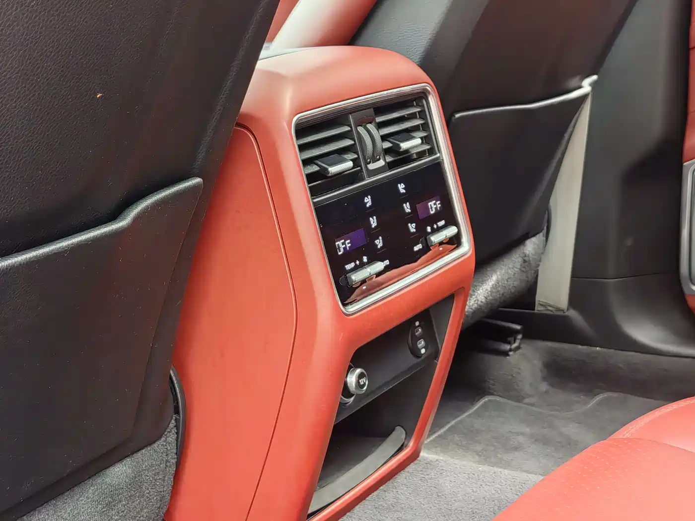 PORSCHE CAYENNE NEW ENERGY