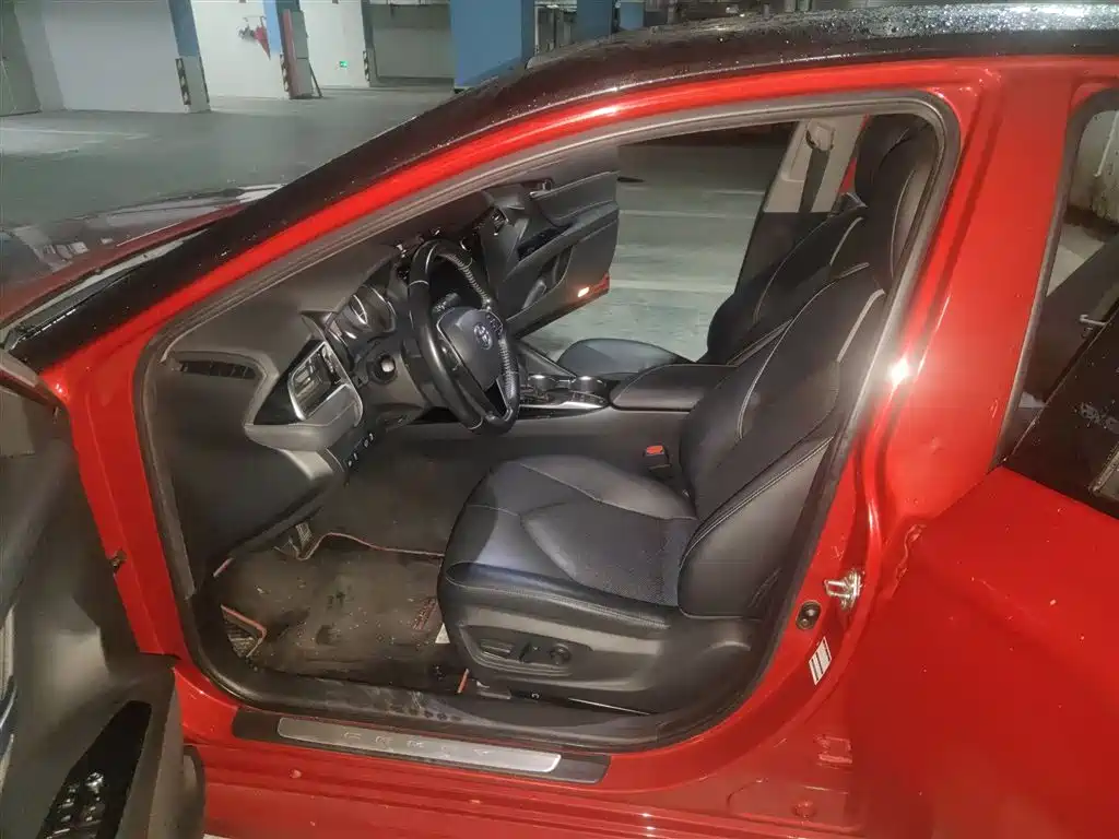 Toyota Camry 2019 Hybrid 2.5HS Trend Edition China VI фото 17