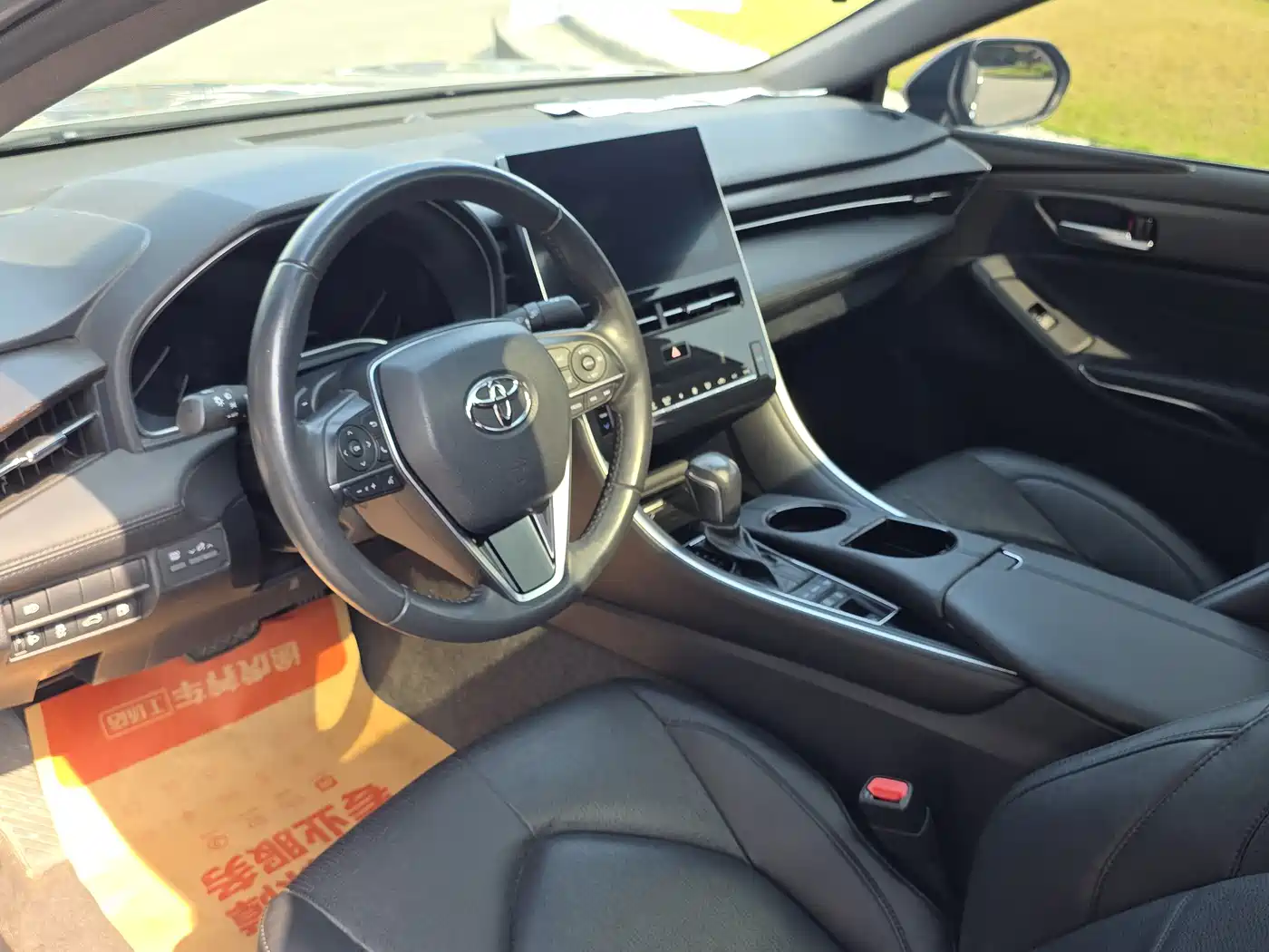 Toyota Avalon 2022 2.5L Luxury Edition фото 13