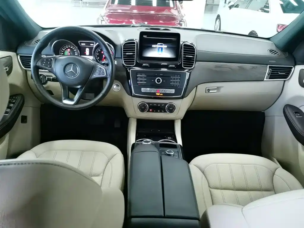 Mercedes-Benz GLE 2017 GLE 320 4MATIC Dynamic фото 10