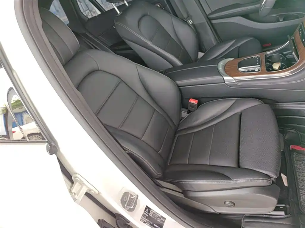 Mercedes-Benz GLC 2022 Model GLC 300 L 4MATIC Dynamic Edition фото 25