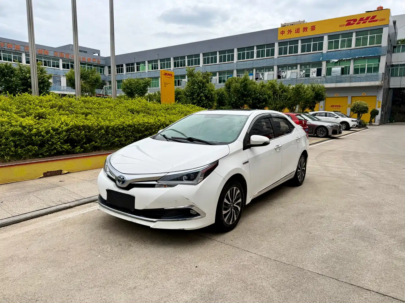 Toyota Corolla 2018 Hybrid 1.8L E-CVT Smart Edition