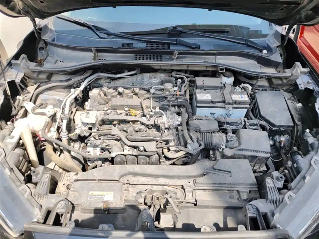 Toyota Frontlander 2023 2.0L CVT Leading Edition фото 16