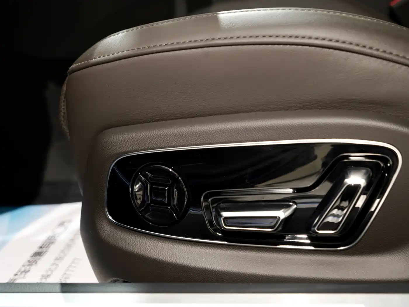 Audi A8 2021 A8L 50 TFSI quattro Comfort фото 13