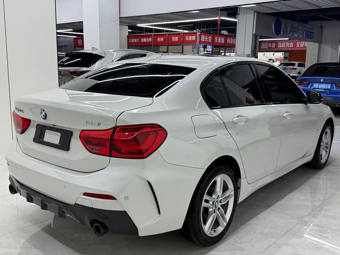 BMW 1 Series 2021 Facelift 120i M Sport фото 6