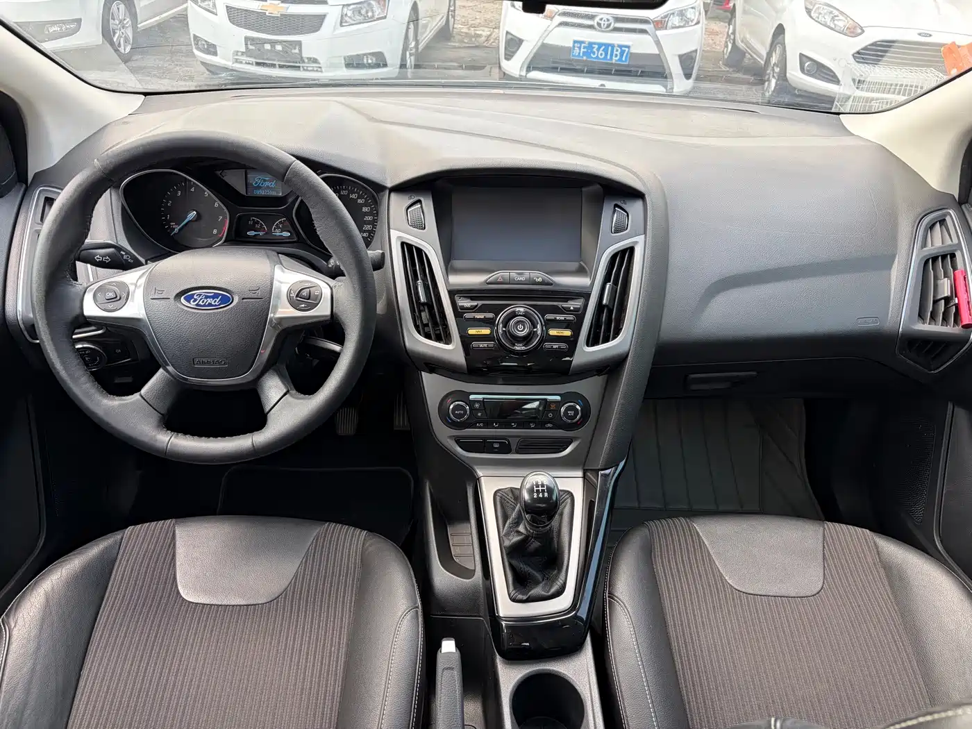 Ford Focus 2014 2012 Sedan 1.6L Manual Trend