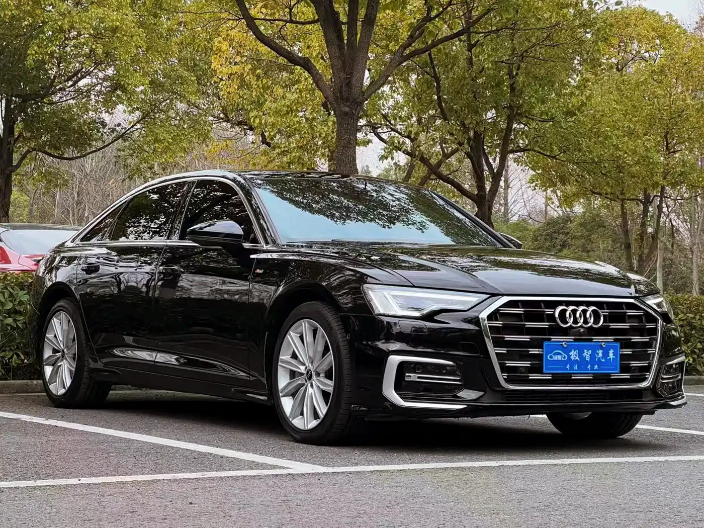 Audi A6L 2024 45 TFSI Premium Dynamic фото 3
