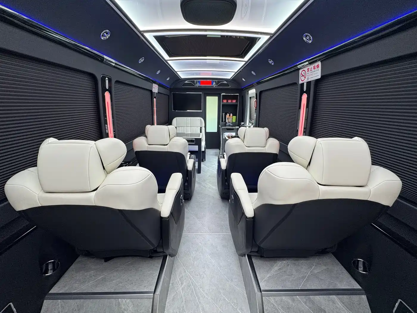 Hongqi Guoyue 2024 3.0T Flagship Edition 17-seater фото 22