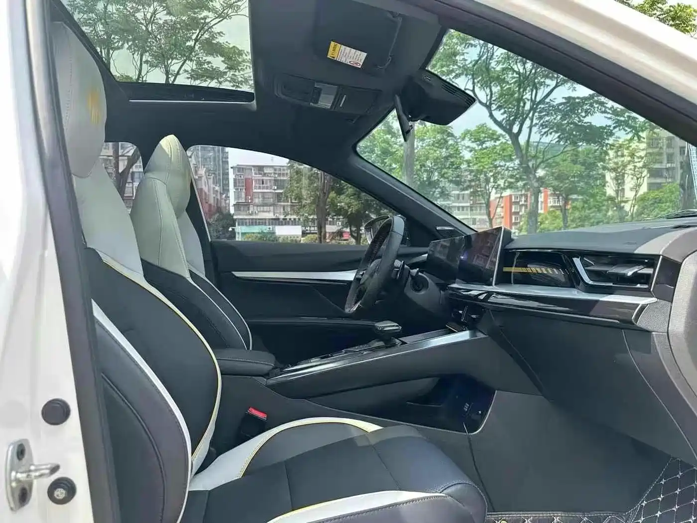MG MG5 Scorpio 2022 2022 1.5T Luxury Edition