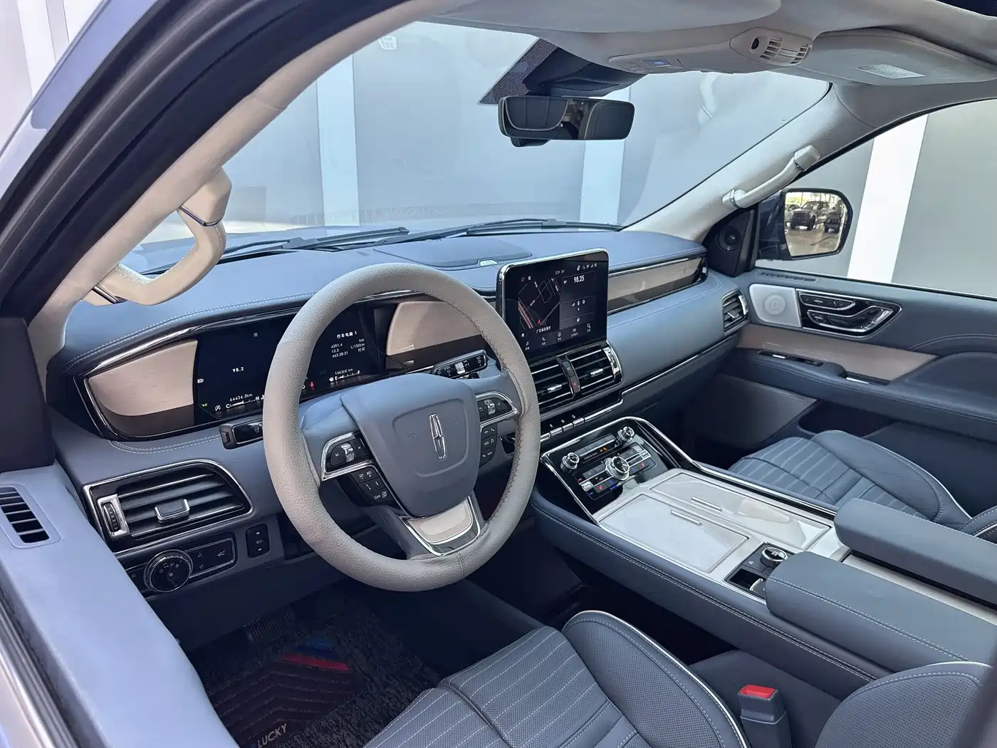 Lincoln Navigator 2022 2020 3.5T Presidential Series