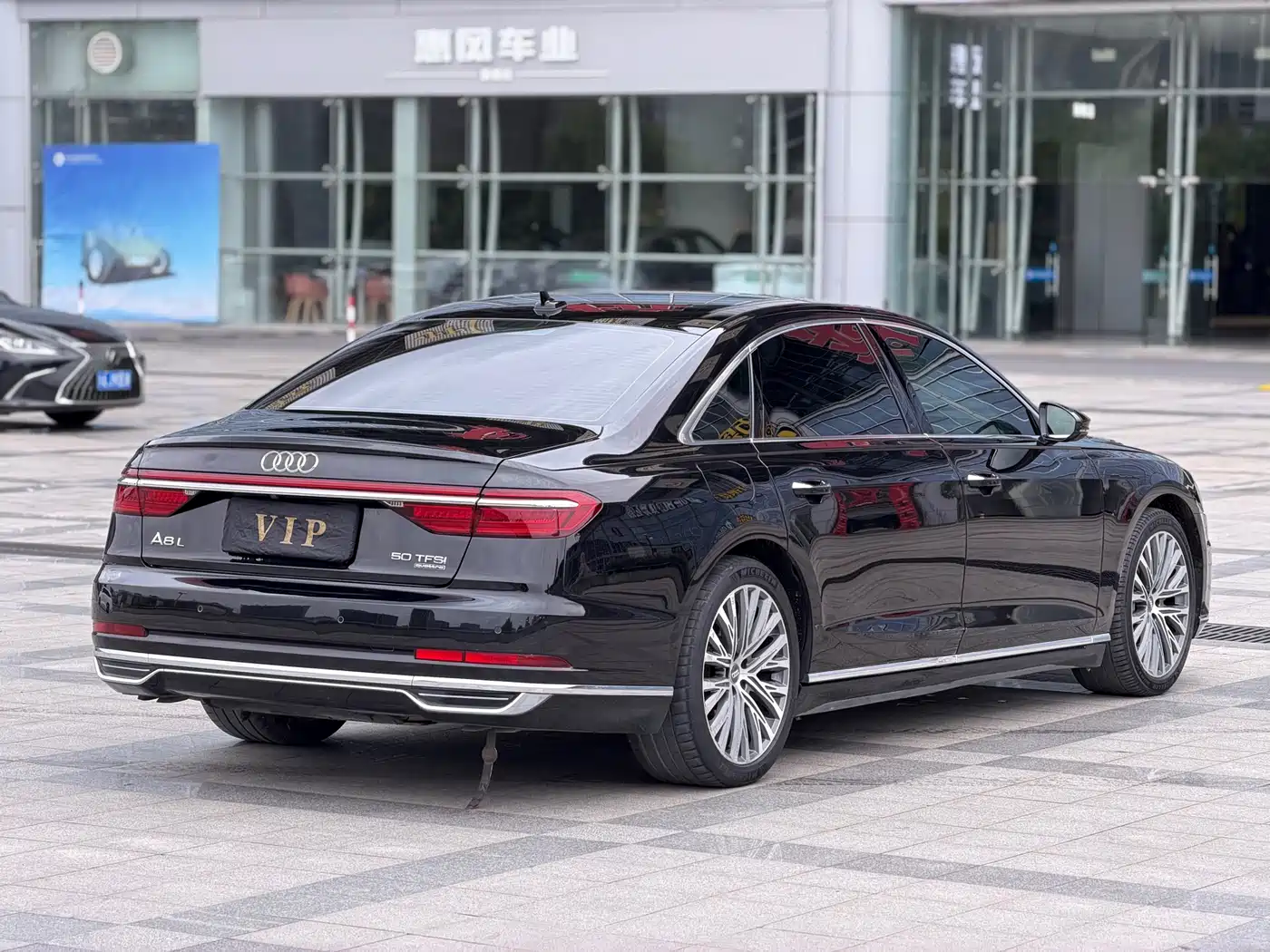 Audi A8 2019 Plus A8L 50 TFSI quattro Luxury фото 10