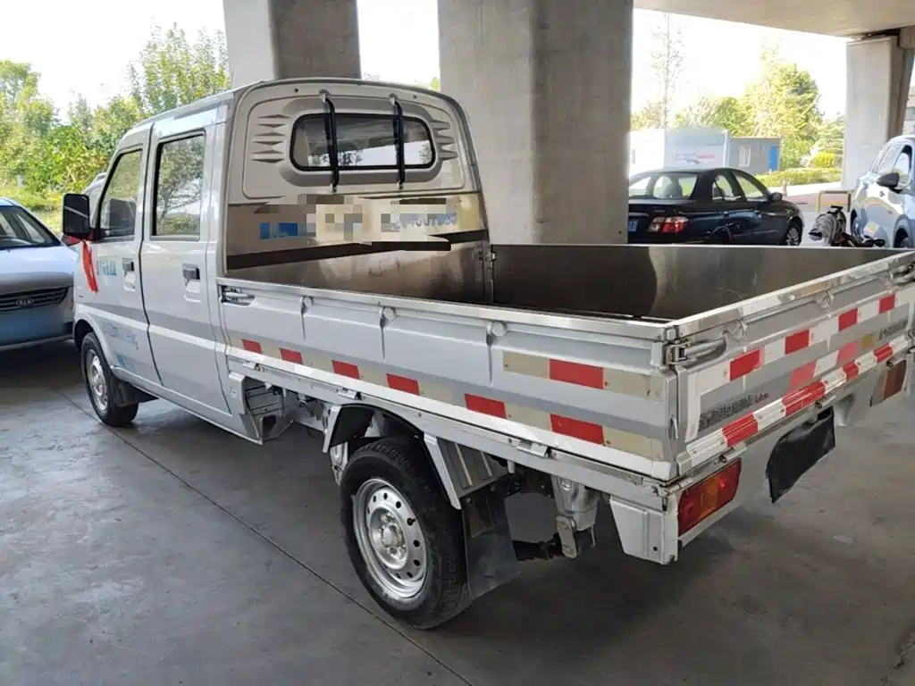 Wuling Motors Wuling Rongguang Mini Truck 2021 2019 1.5L Base Model Double Row L3C