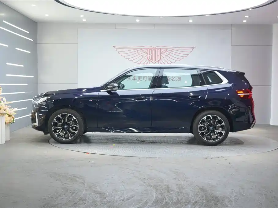 BMW X3 2025 xDrive30L Leading Model M Sport Black Package фото 2