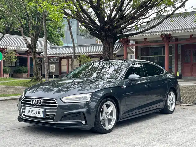 Audi A5 (Import) 2017 Sportback 40 TFSI Fashion — фото 1