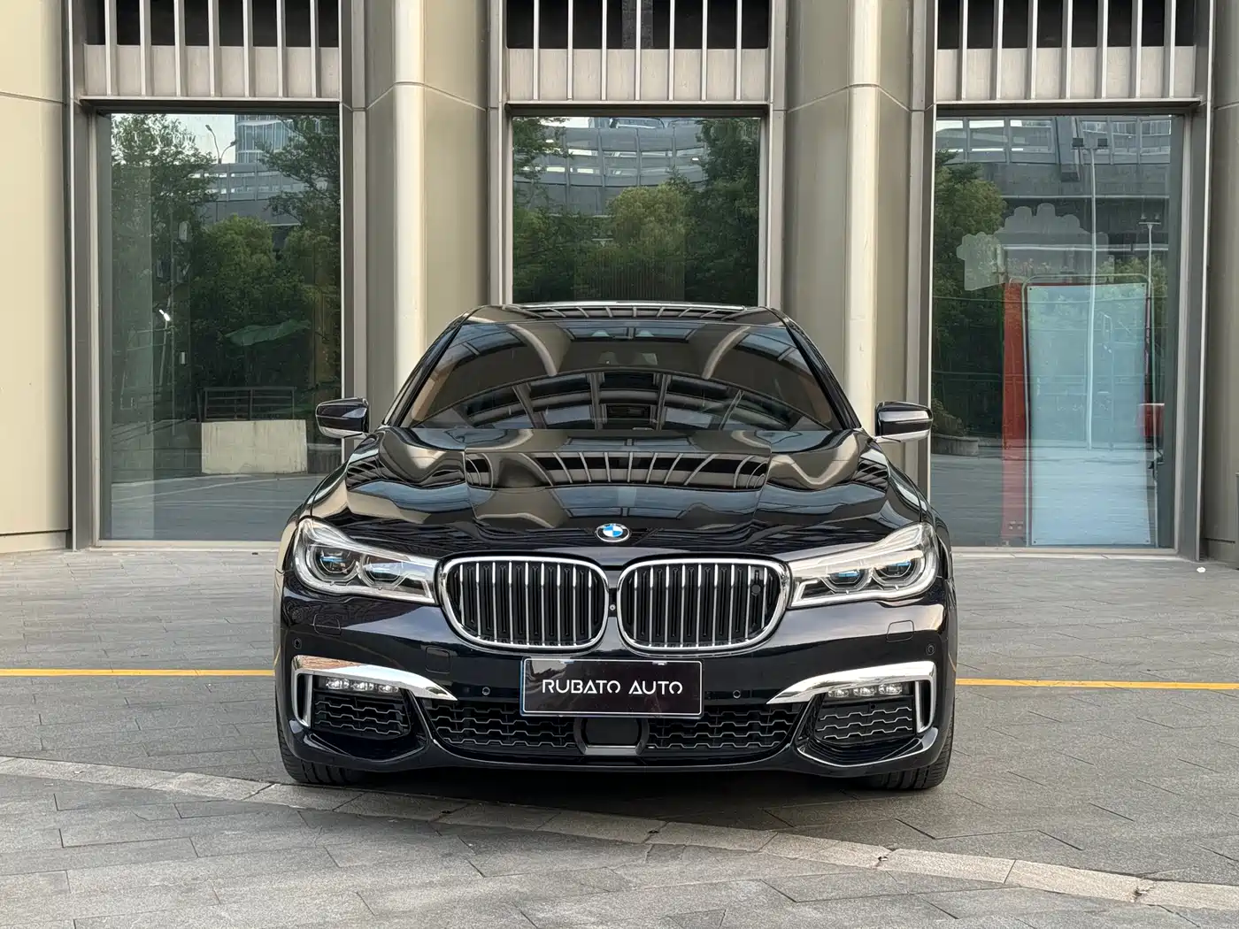 BMW 7 Series 2018 750Li xDrive M Sport Package фото 5