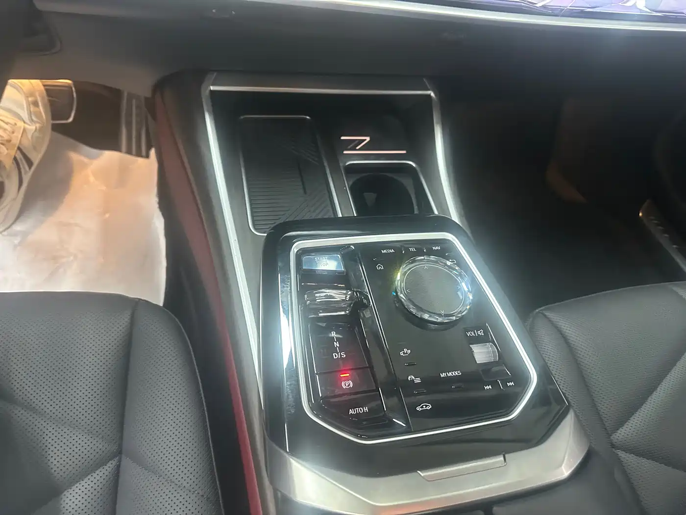 BMW 7 Series 2023 Model 735Li M Sport Package фото 18