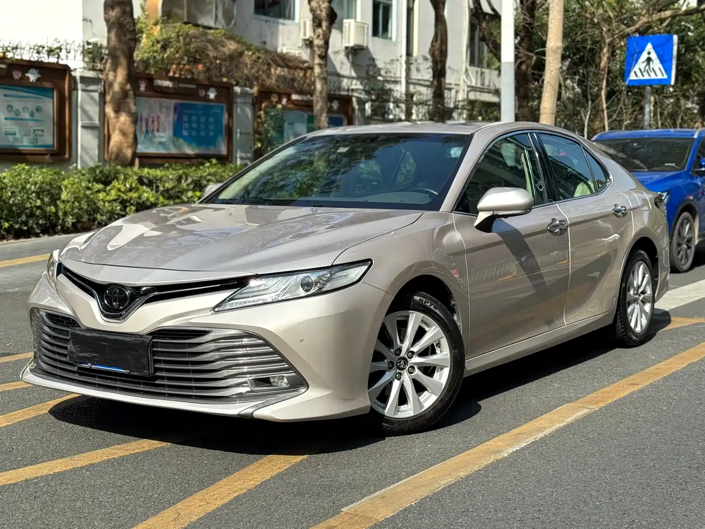 Toyota Camry 2018 2.0G Luxury Edition