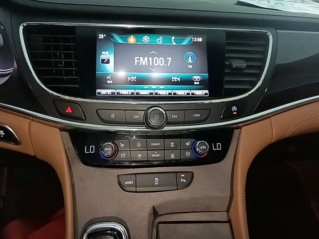 Buick LaCrosse 2016 20T Elite Type фото 13