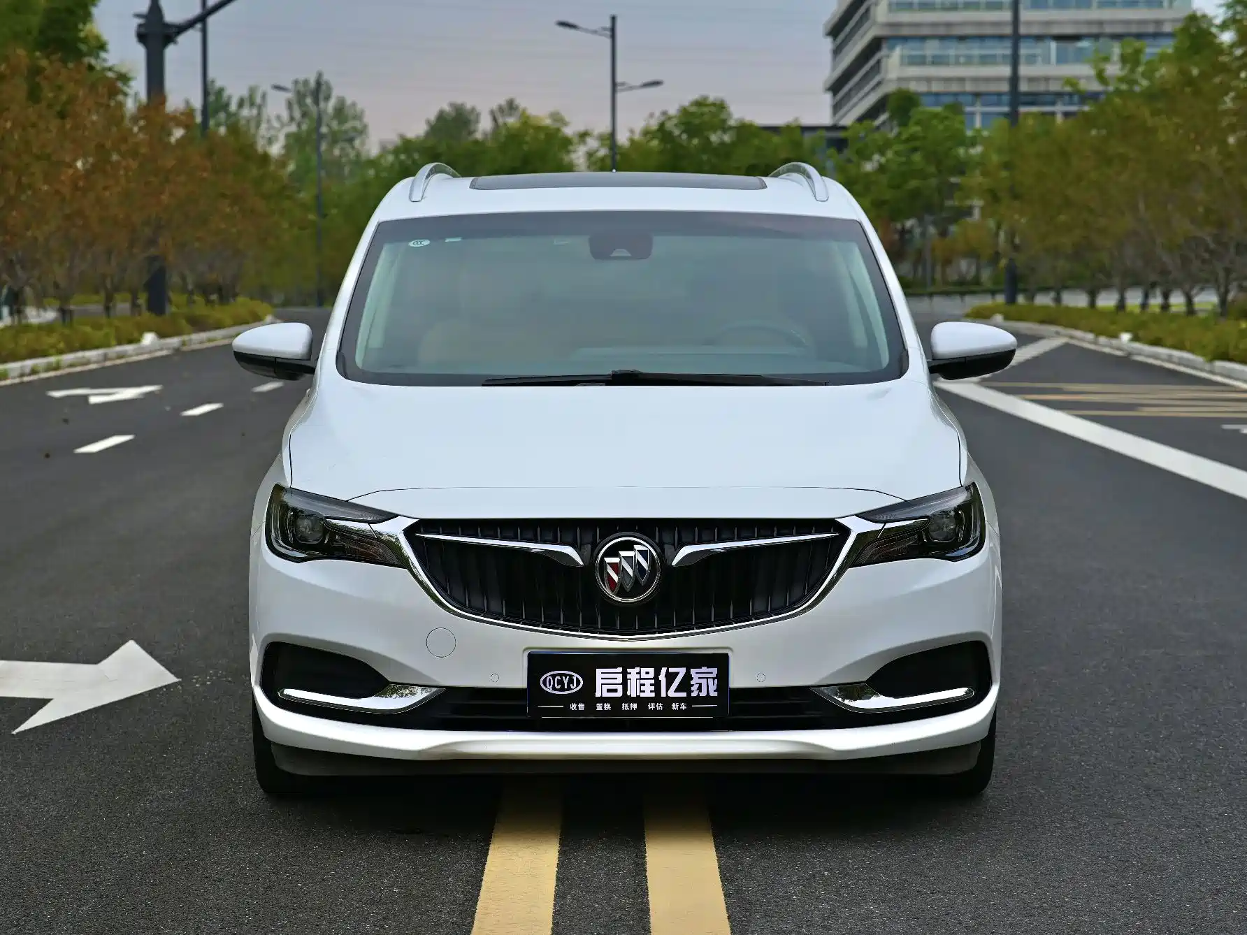 Фото 2 - Buick GL6