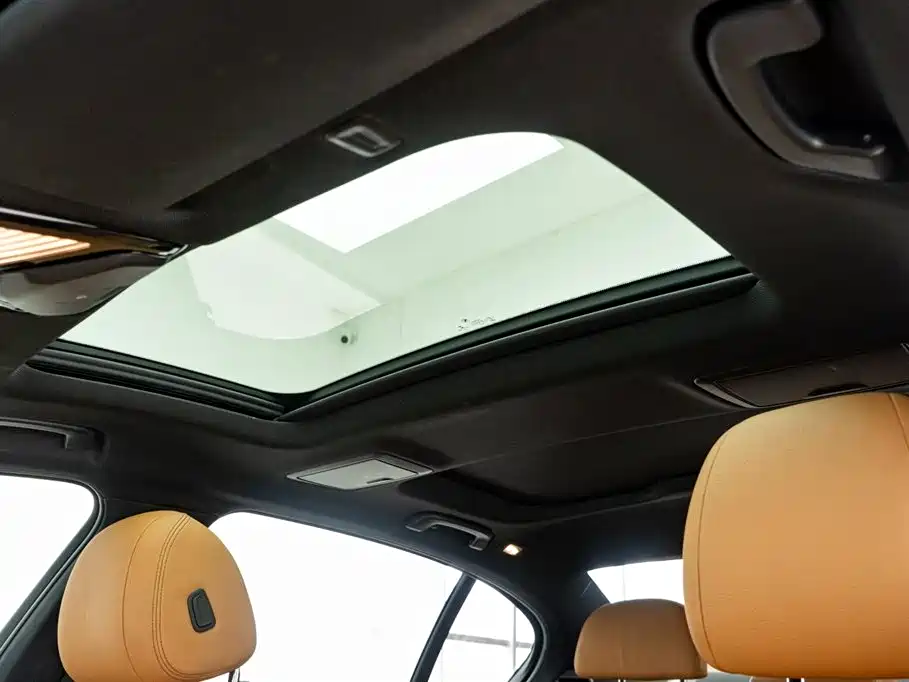BMW 5 Series 2019 Facelift 530Li Leading M Sport Package фото 28