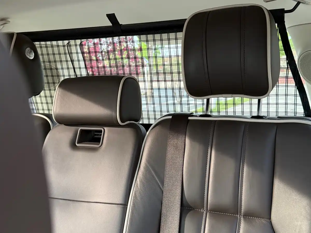 Land Rover Range Rover 2011 3.6 TDV8 фото 11