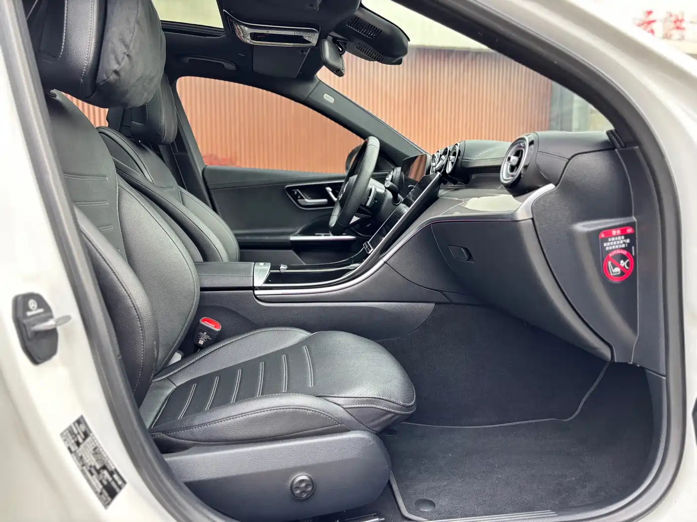 Mercedes-Benz C-Class New Energy 2024 C 350 eL фото 19
