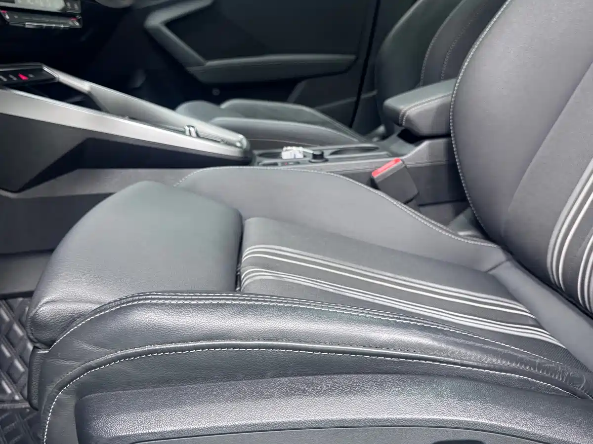 Audi A3 2023 A3L Limousine 35 TFSI Fashion Sport фото 14