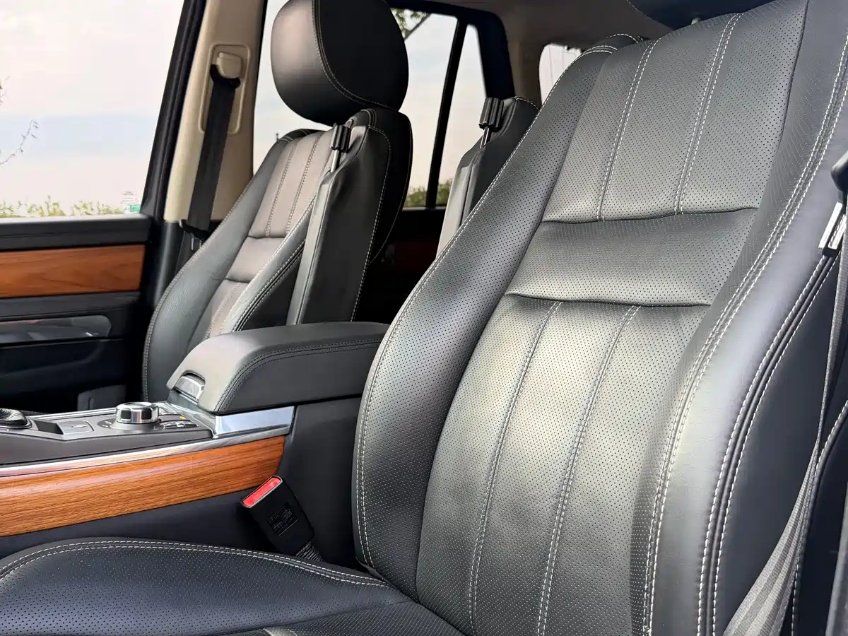 Land Rover Range Rover Sport 2011 5.0 SC V8 HSE фото 6