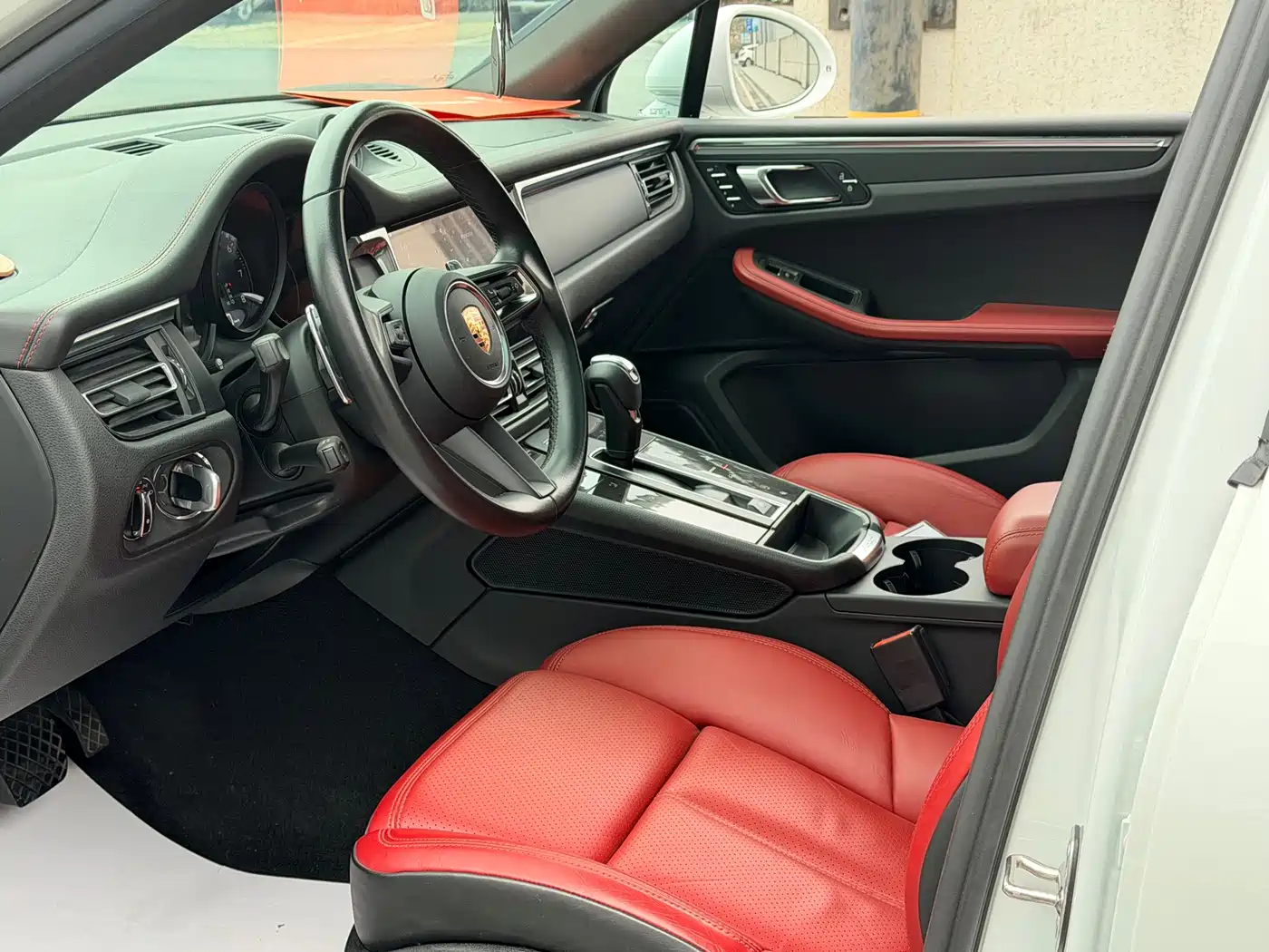 Porsche Macan 2023 Macan 2.0T фото 5