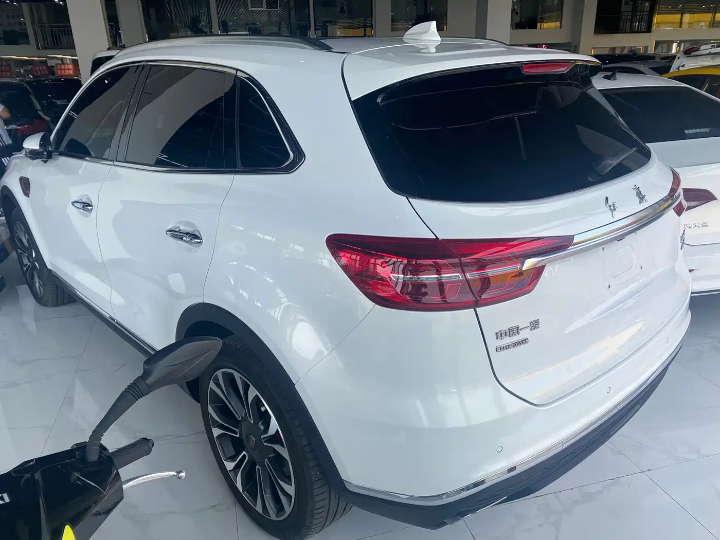 Hongqi HS5 2019 2.0T Smart Connect Enjoy 4WD Edition фото 9