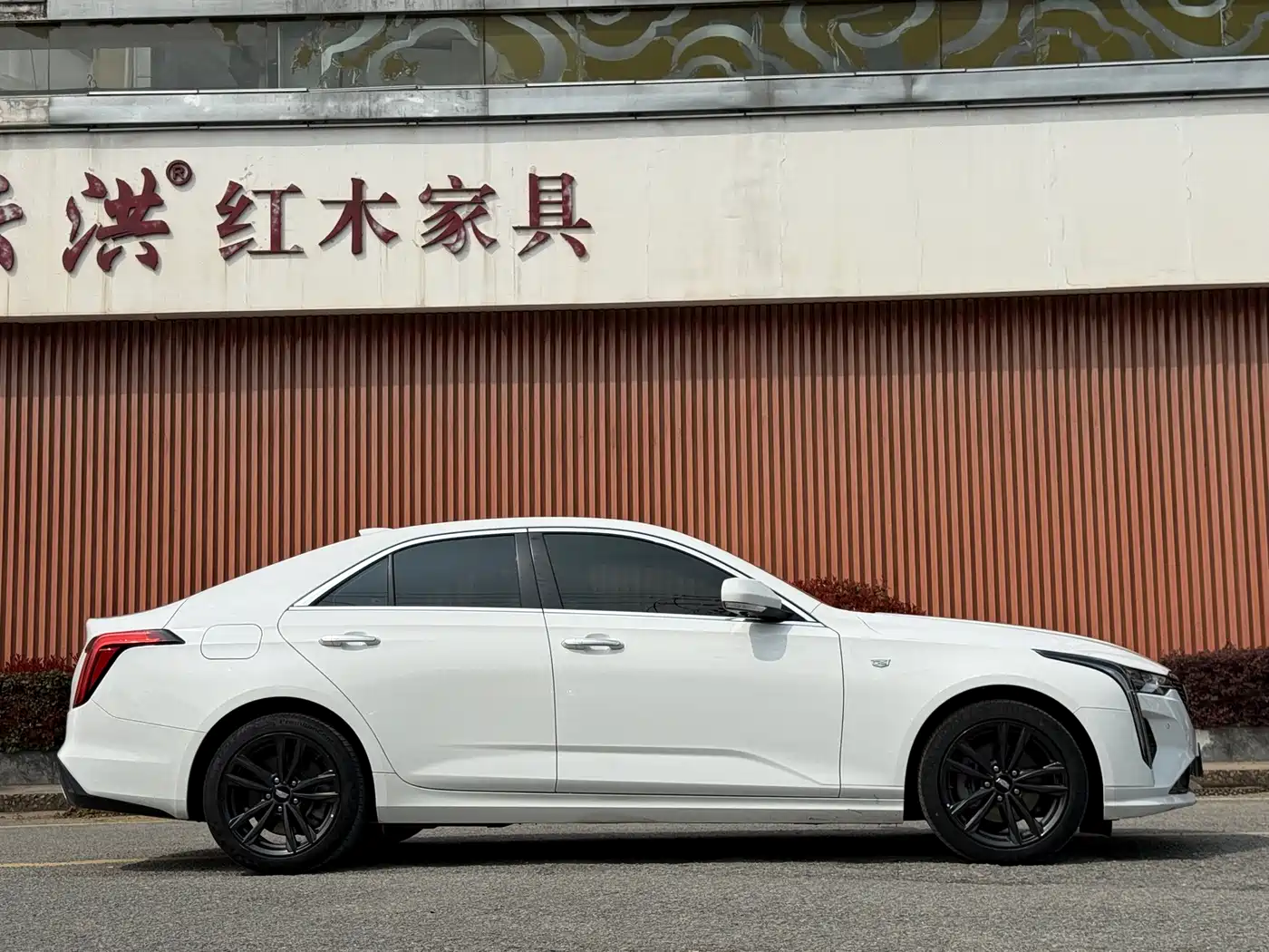 CADILLAC CT4