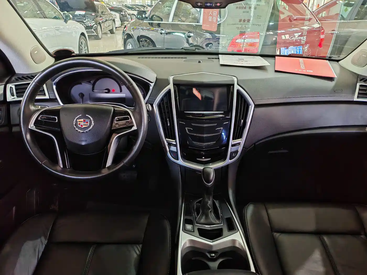 Cadillac SRX 2015 3.0L Comfort фото 10