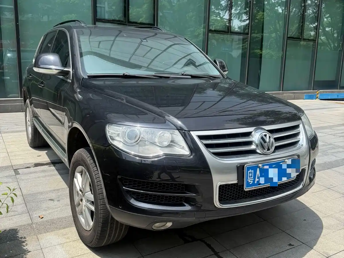 Volkswagen Touareg 2007 3.6L Luxury фото 3